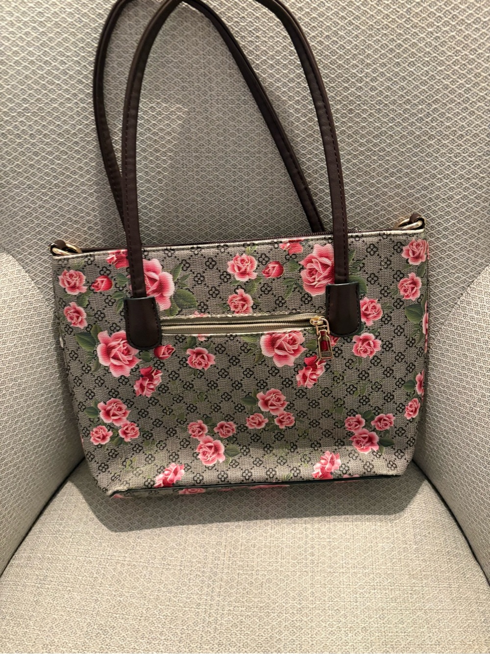 2 Floral Print Tote Bags in Pink and Brown leather - Picture 9 of 13